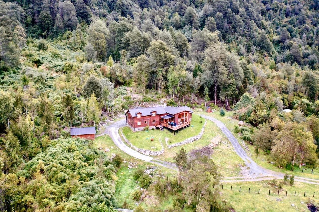 La Cabana Fishing Lodge Puerto Ramírez Eksteriør bilde